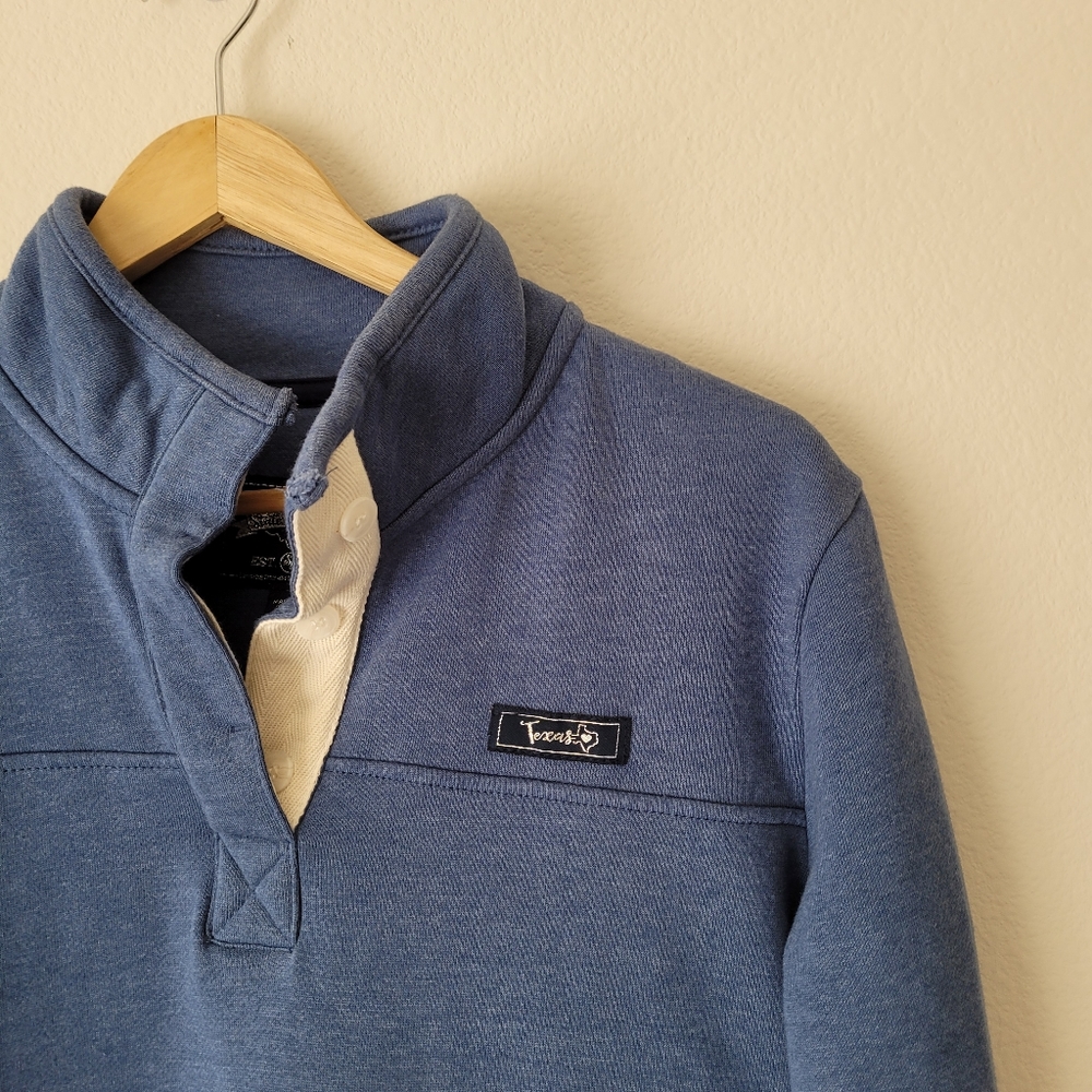 Texas Pullover - Picture 2 of 5